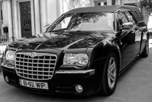 transport funerar crysler